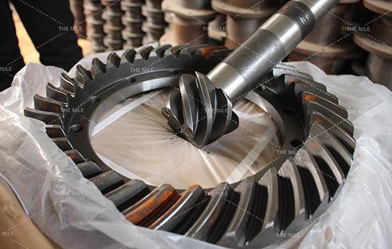 Нойтон хайруулын таваг тээрэм